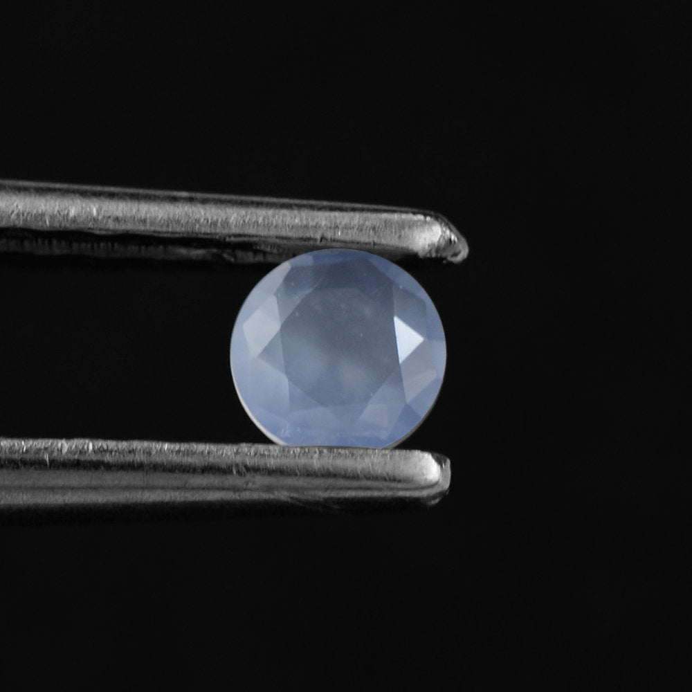 NATURAL BLUE CHALCEDONY SPECIAL CUT ROUND (AFRICAN) 3.80MM 0.20 Cts.