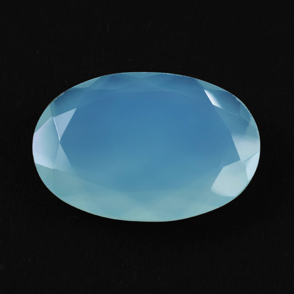 DYED PERU CHALCEDONY CUT OVAL 25.20X17.24MM 15.60 Cts.