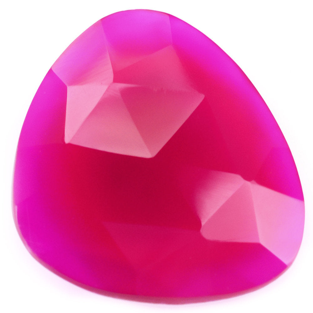 DYED RED FUCHSIA CHALCEDONY ROSE CUT BRIOLETTE IRREGULAR TRILLION 18X16MM 7.80 Cts.