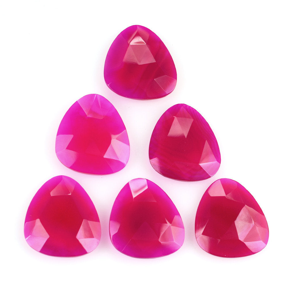 DYED RED FUCHSIA CHALCEDONY ROSE CUT BRIOLETTE IRREGULAR TRILLION 18X16MM 7.80 Cts.