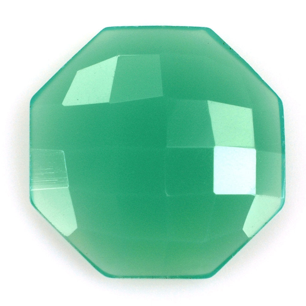 DYED CHRYSOPRASE CHALCEDONY CHECKER OCTAGON CAB 15MM 5.78 Cts.