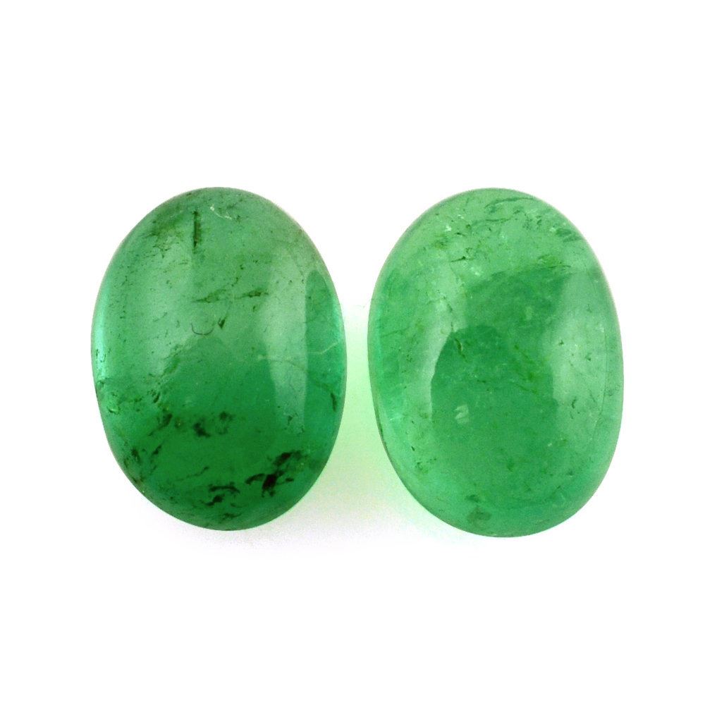 BRAZILIAN EMERALD OVAL CAB 6X4.50MM 0.63 Cts.