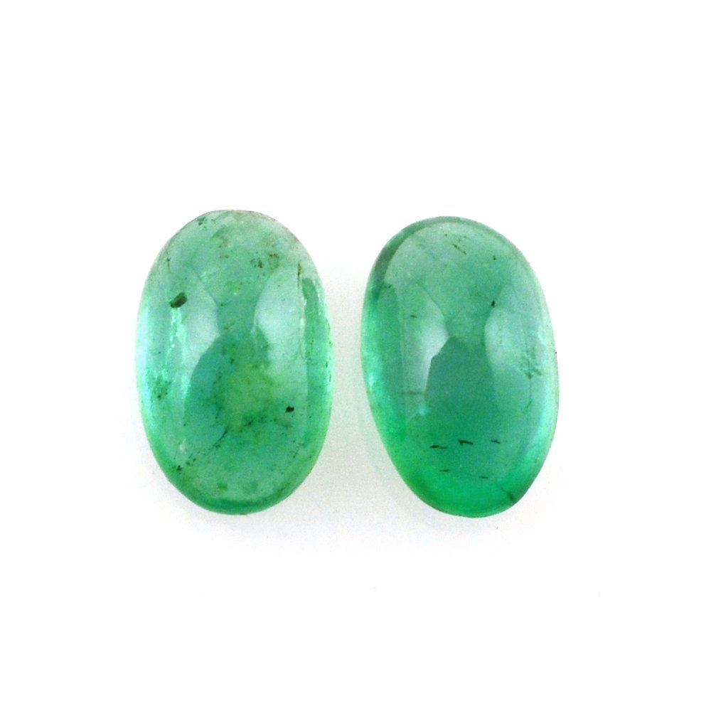 BRAZILIAN EMERALD OVAL CAB 5X3MM 0.23 Cts.