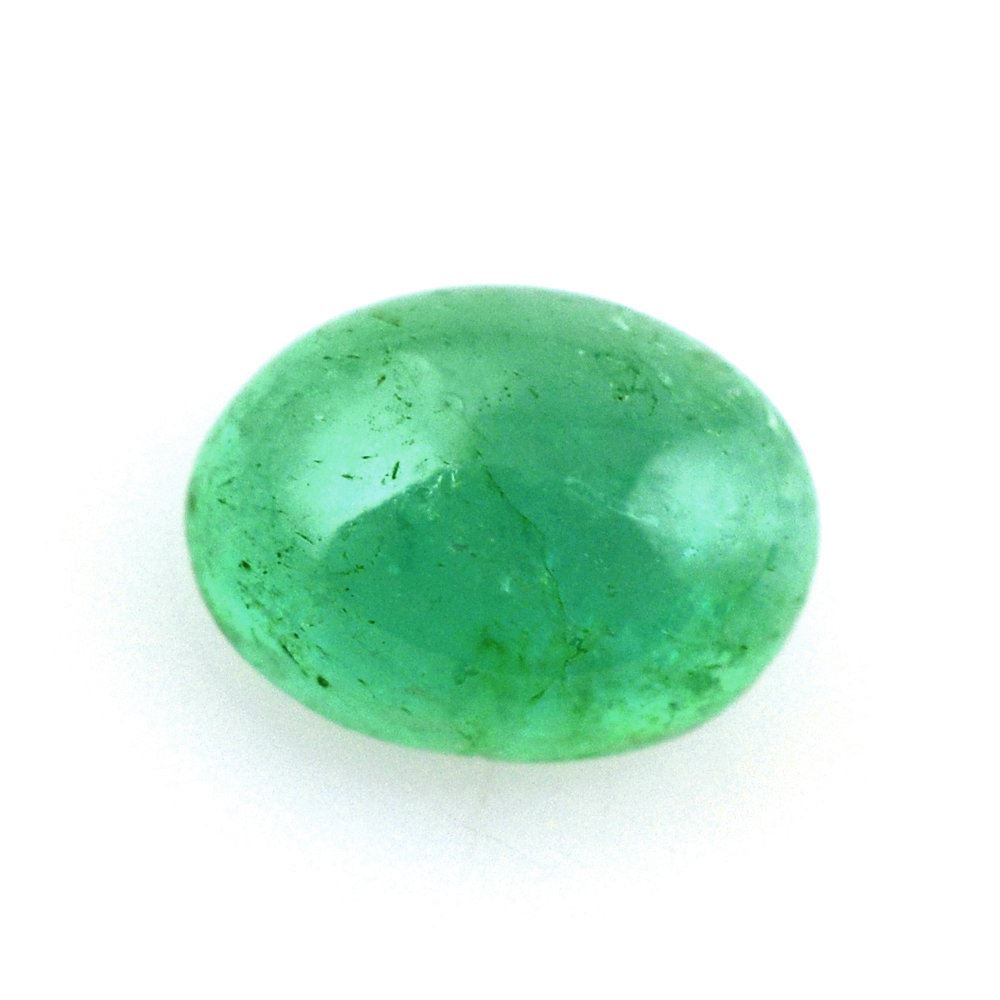 BRAZILIAN EMERALD OVAL CAB 6.50X5MM 0.83 Cts.