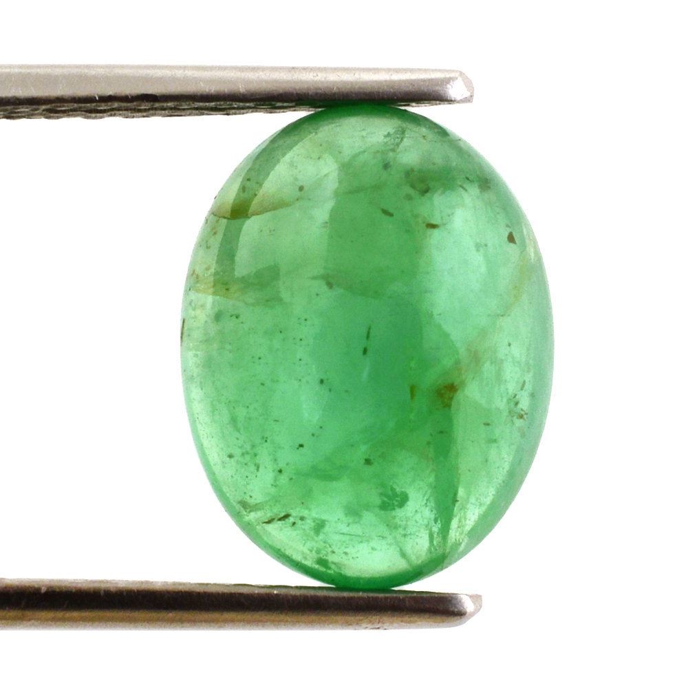 EMERALD OVAL CAB 13X10MM 5.20 Cts.