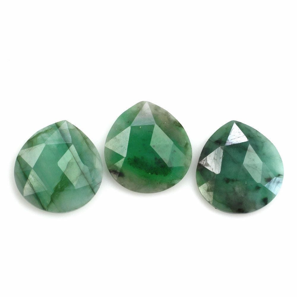 EMERALD ROSE CUT TABEEZ CAB 9.50X8.80MM 1.35 Cts.