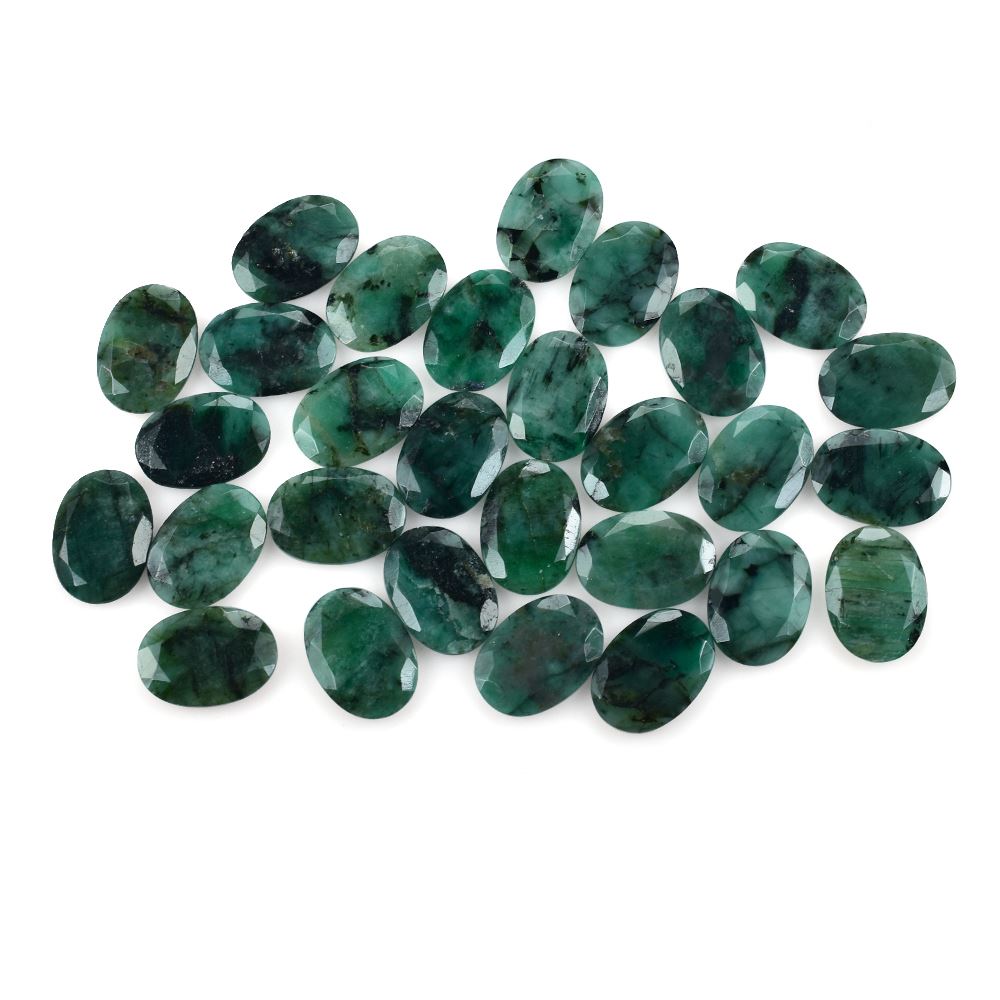 EMERALD BOTH SIDE TABLE CUT OVAL (OPAQUE)(GREEN/MANY BLACK SPOTS) 18.00X13.00 MM 6.18 CTS
