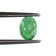 EMERALD OVAL CAB 7X5MM 1.04 Cts.