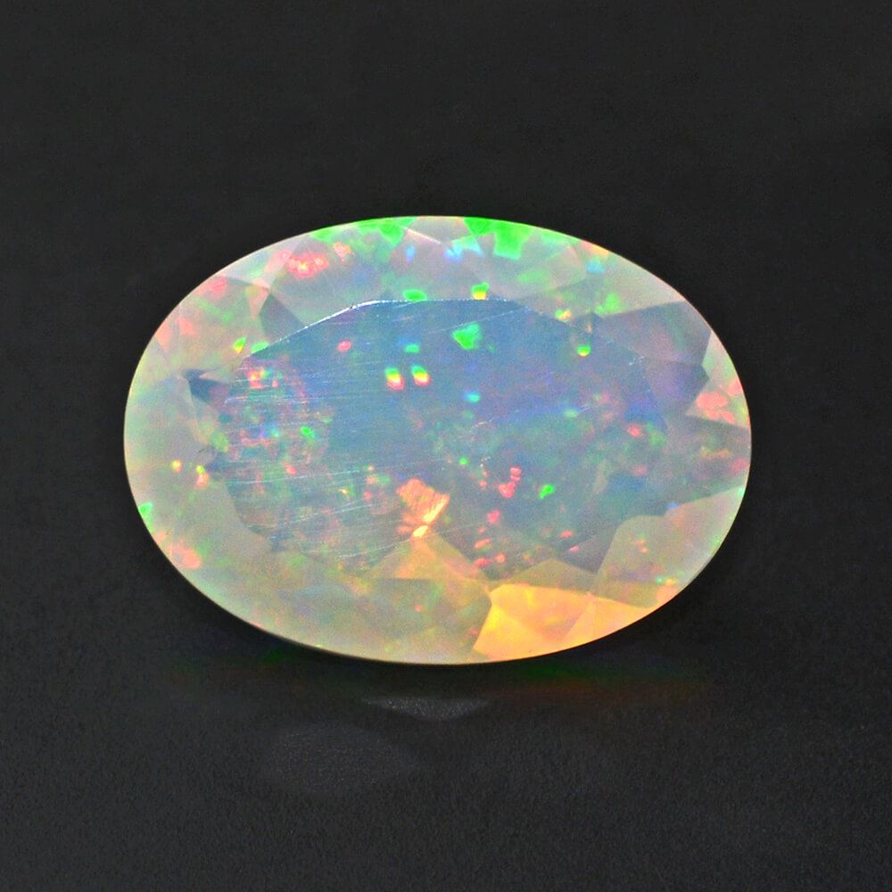 ETHIOPIAN OPAL CUT OVAL 14X10MM 3.29 Cts.