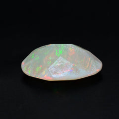 ETHIOPIAN OPAL CUT OVAL 11X7MM 1.3 Cts.