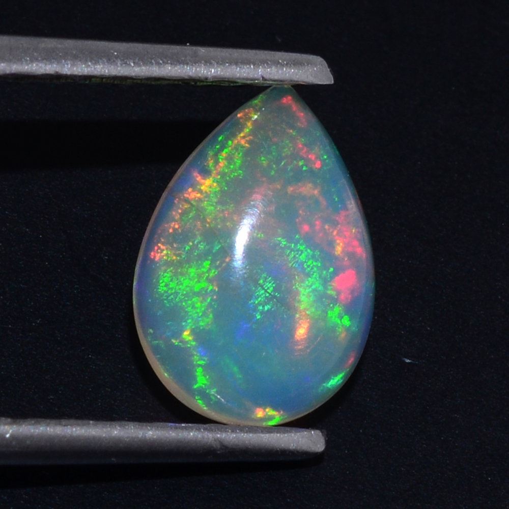 ETHIOPIAN OPAL PEAR CAB 10X7MM 1.14 Cts.