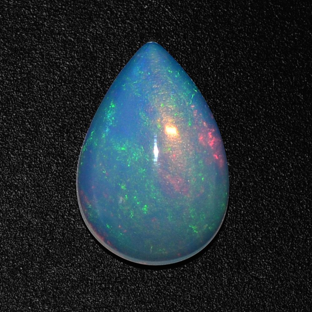 ETHIOPIAN OPAL PEAR CAB 9X6MM 0.76 Cts.