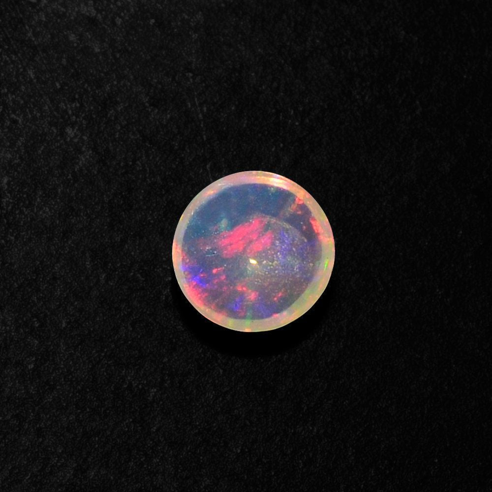 ETHIOPIAN OPAL ROUND CAB 3MM 0.08 Cts.