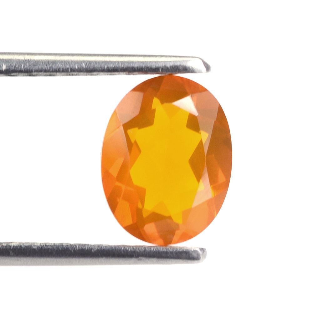 FIRE OPAL CUT OVAL (AMERICAN) 9X7MM 1.36 Cts.