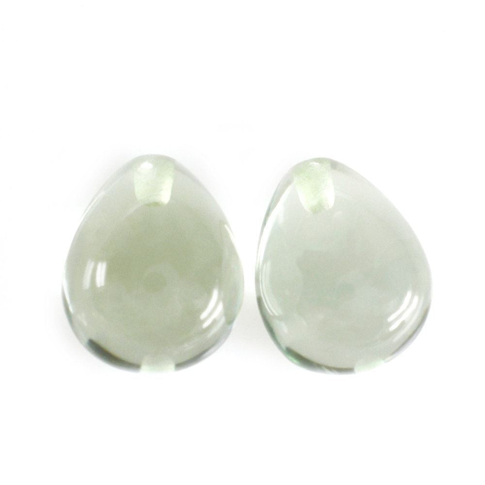 GREEN AMETHYST PLAIN DROPS (HALF DRILL) 10X8MM 4.26 Cts.