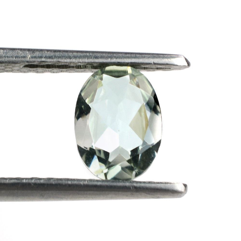 GREEN AMETHYST CUT OVAL 8X6MM 1.00 Cts.