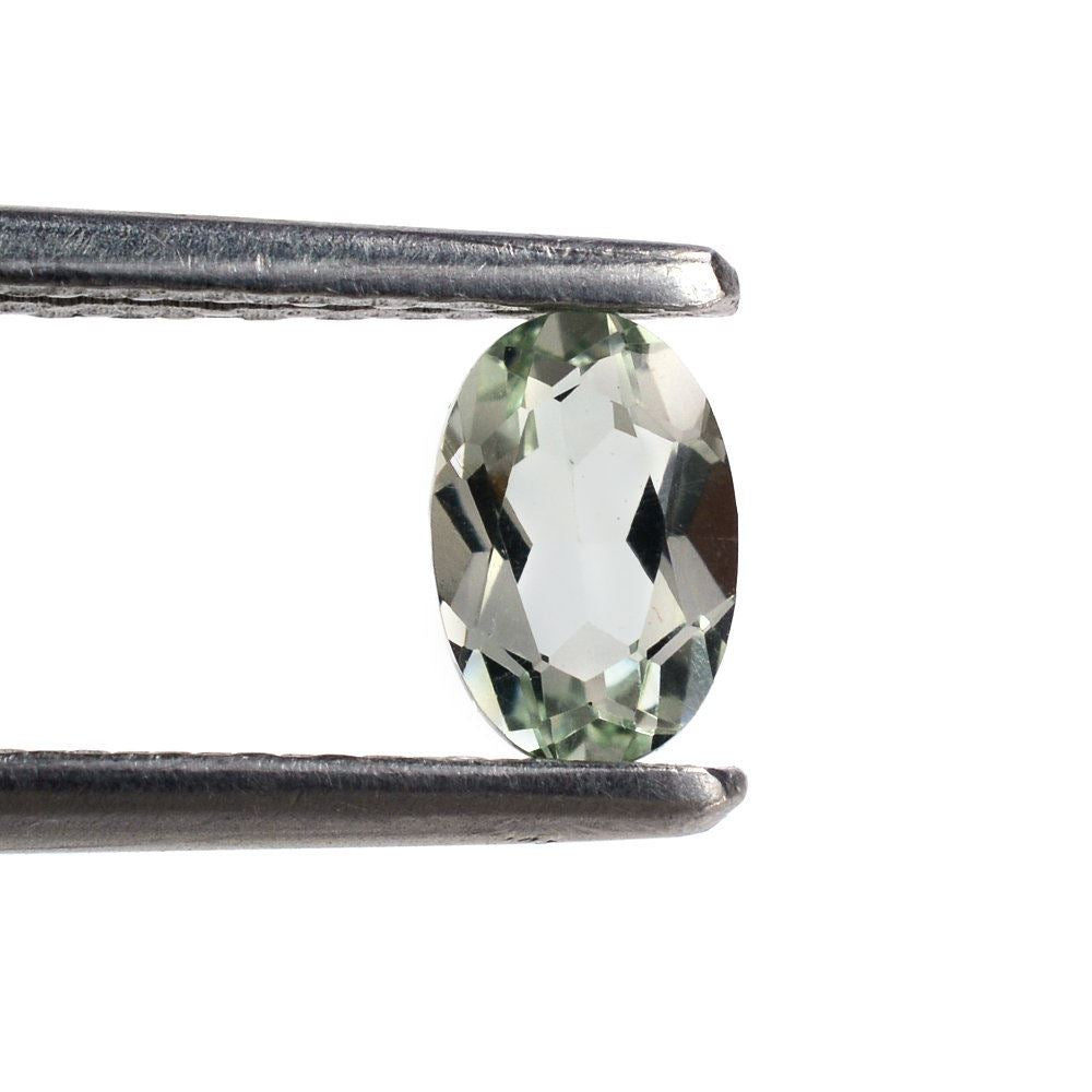 GREEN AMETHYST CUT OVAL (C-1) 6X4MM 0.40 Cts.