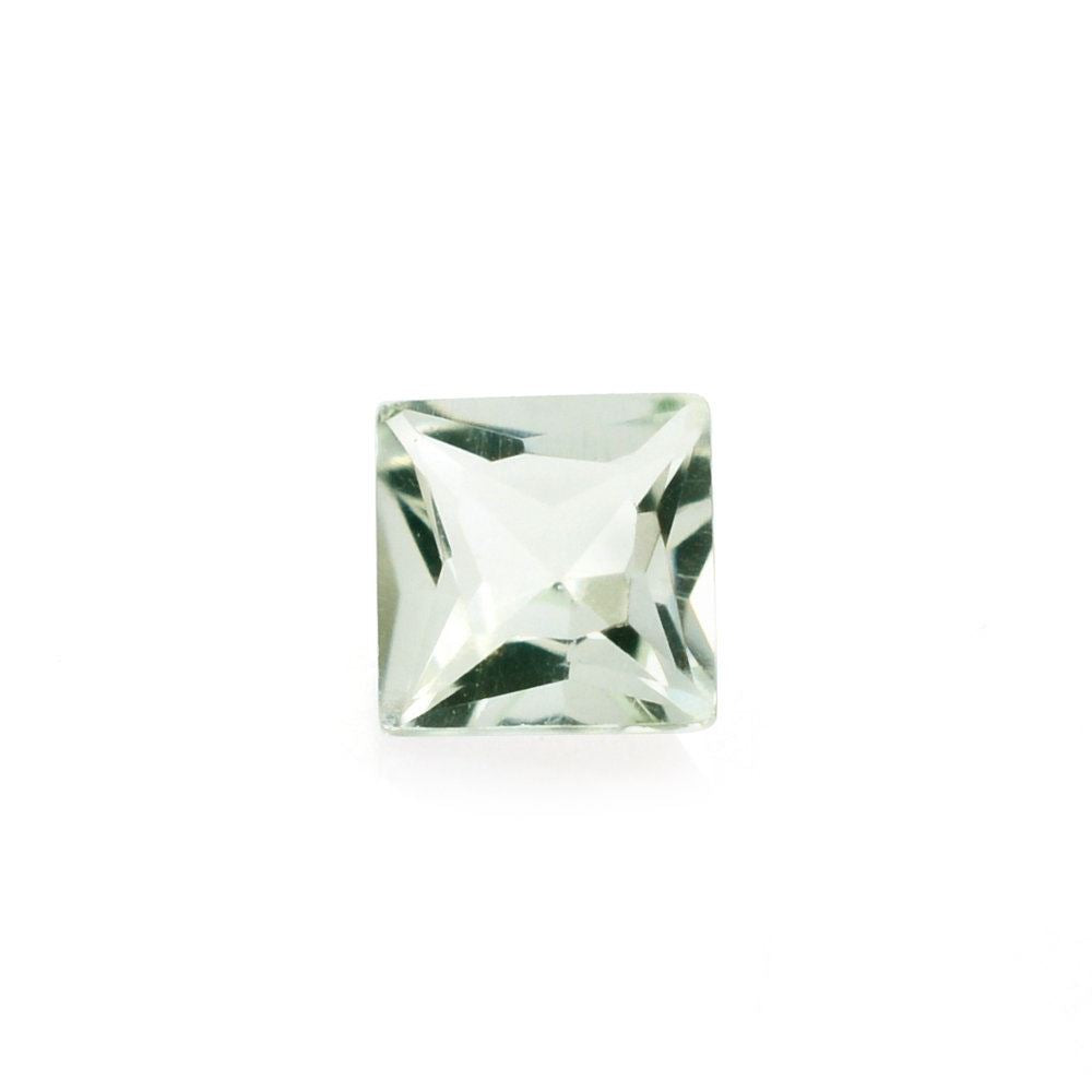 GREEN AMETHYST PRINCESS CUT SQUARE 3MM 0.13 Cts.