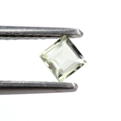 GREEN AMETHYST CUT SQUARE 4MM 0.28 Cts.