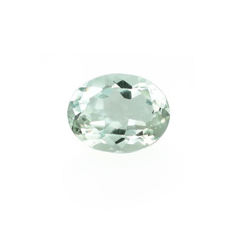 GREEN AMETHYST CUT OVAL (C2/CLEAN) 9.00X7.00MM 1.67 Cts.