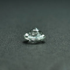 GREEN AMETHYST (WITH INSIDE DIAMOND) CUT ROUND 7.00X7.00 MM 1.10 Cts.