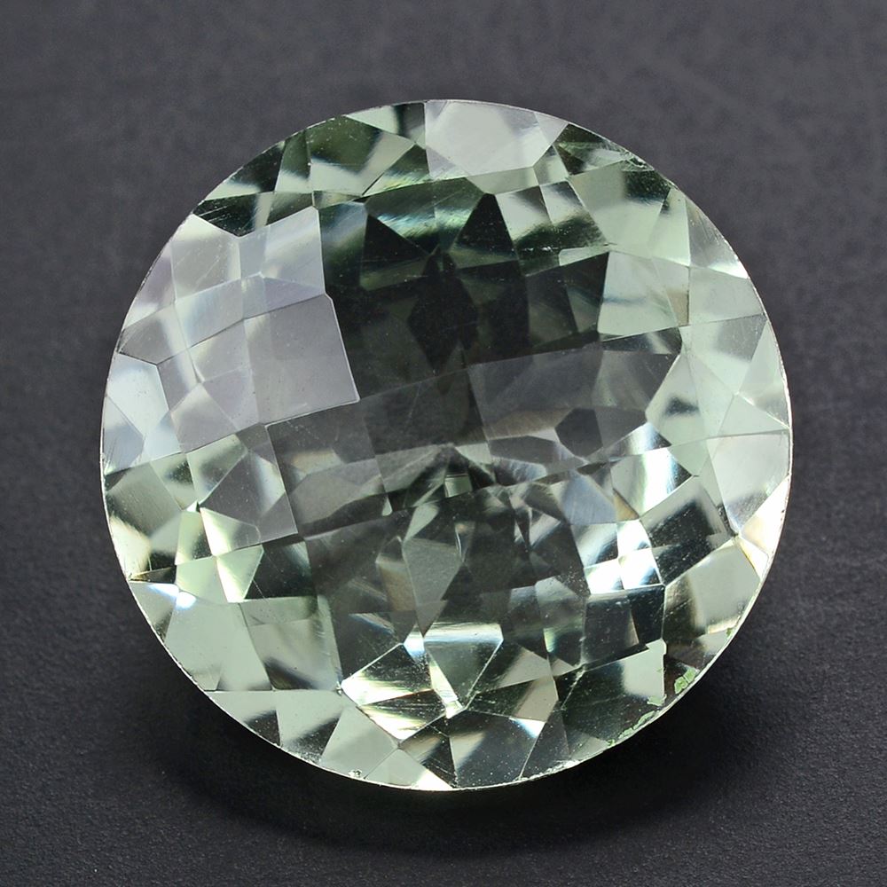 GREEN AMETHYST CHECKER CUT ROUND 18MM 17.34 Cts.