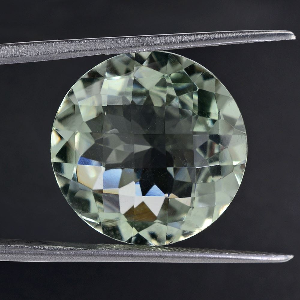 GREEN AMETHYST CHECKER CUT ROUND 18MM 17.34 Cts.