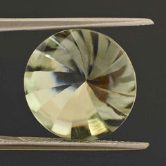 GREEN AMETHYST BUFFTOP ROUND WITH TWISTED CONCAVE 15MM 10.12 Cts.