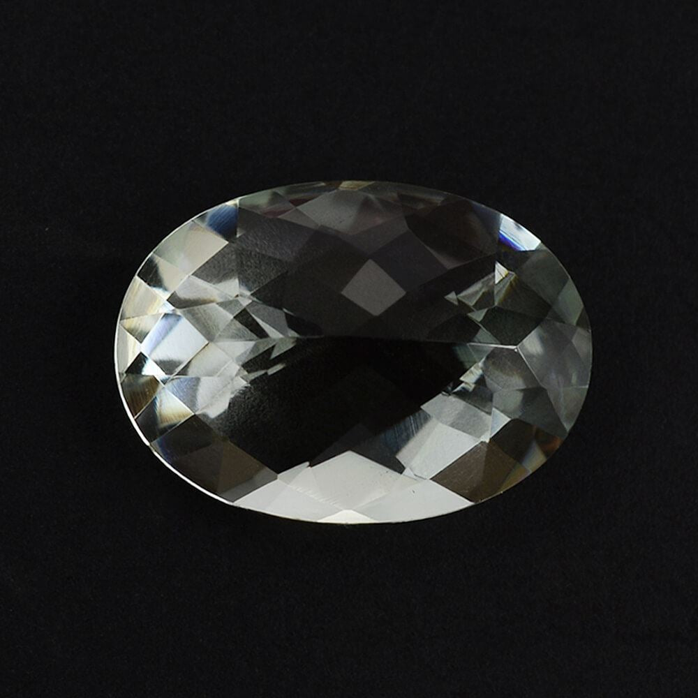 GREEN AMETHYST CHECKER CUT OVAL (C1) 14X10MM 5.28 Cts.