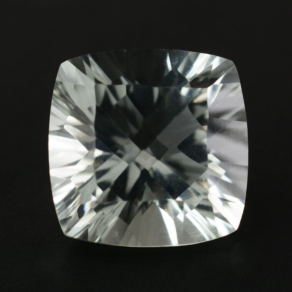 GREEN AMETHYST CONCAVE CUT CUSHION 10MM 4.2 Cts.
