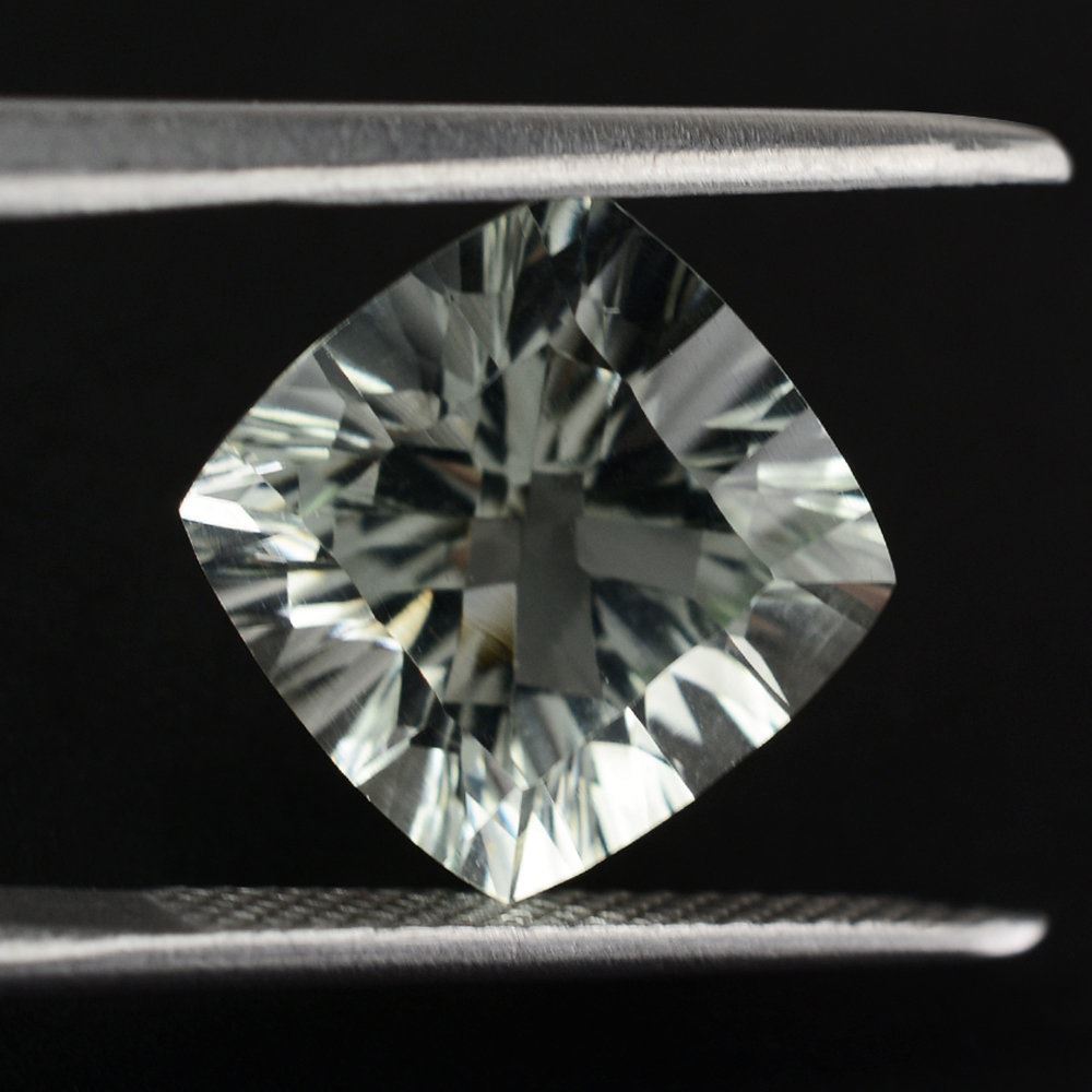 GREEN AMETHYST CONCAVE CUT CUSHION 10MM 4.2 Cts.