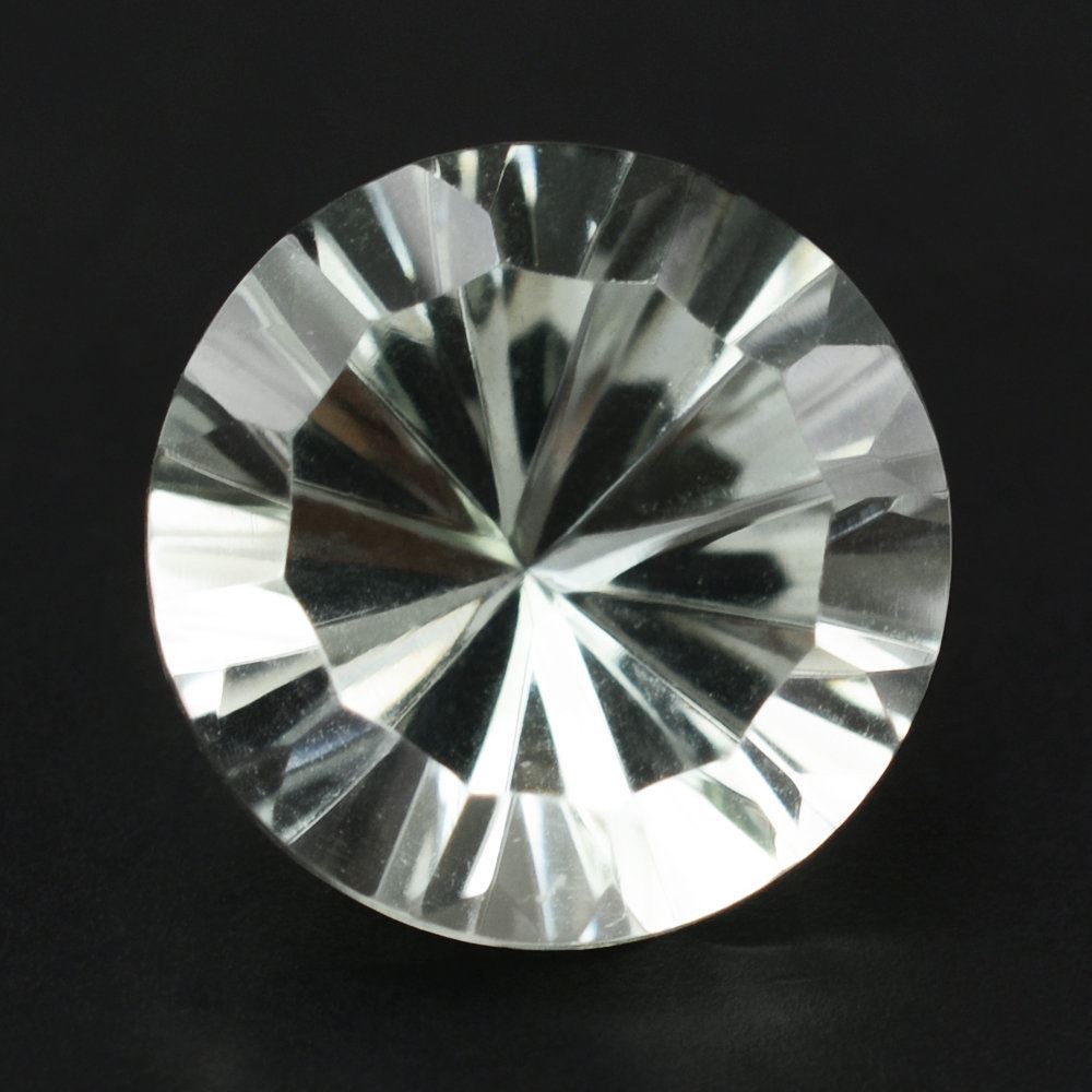 GREEN AMETHYST CONCAVE STRAIGHT FACETED ROUND 10MM 3.33 Cts.