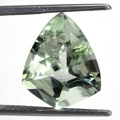 GREEN AMETHYST FACETED SHIELD 16X13MM 8.20 Cts.