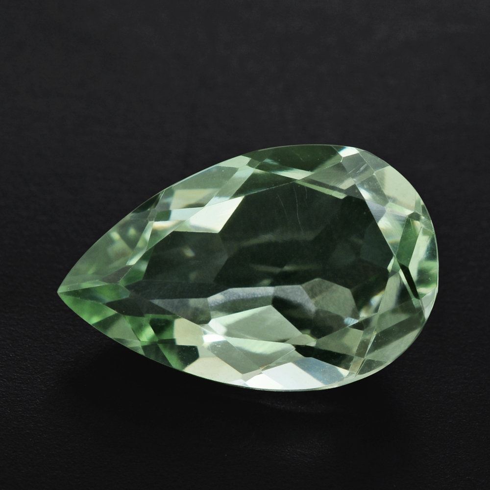 GREEN AMETHYST CUT PEAR 14X9MM 3.45 Cts.