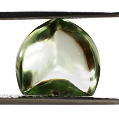GREEN AMETHYST BUFFTOP FANCY SHAPE 12X11MM 5.88 Cts.