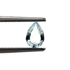 GREEN AQUAMARINE CUT PEAR 6X4MM 0.38 Cts.