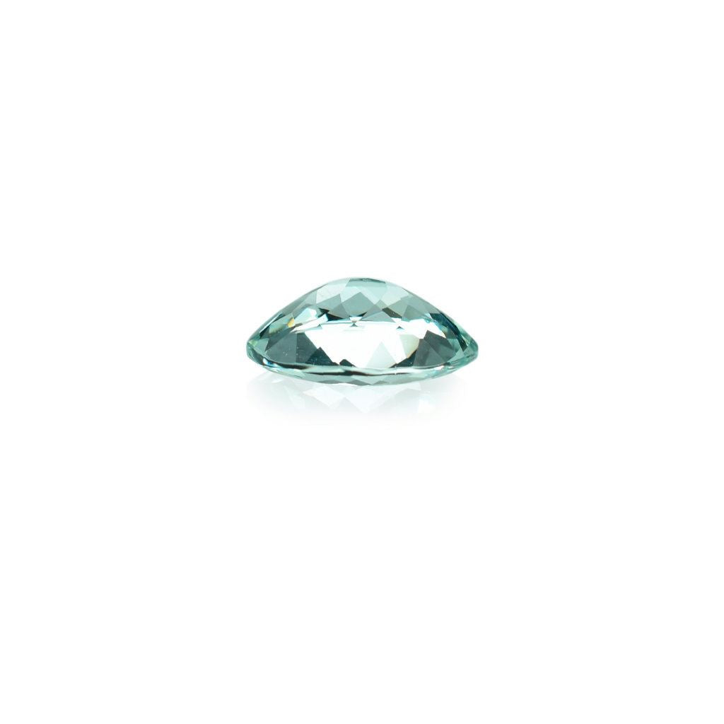 GREEN AQUAMARINE CUT OVAL (SI) 11X9MM 2.62 Cts.