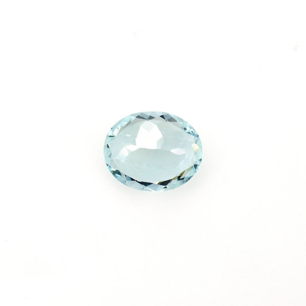 GREEN AQUAMARINE CUT OVAL (SI) 11X9MM 2.62 Cts.
