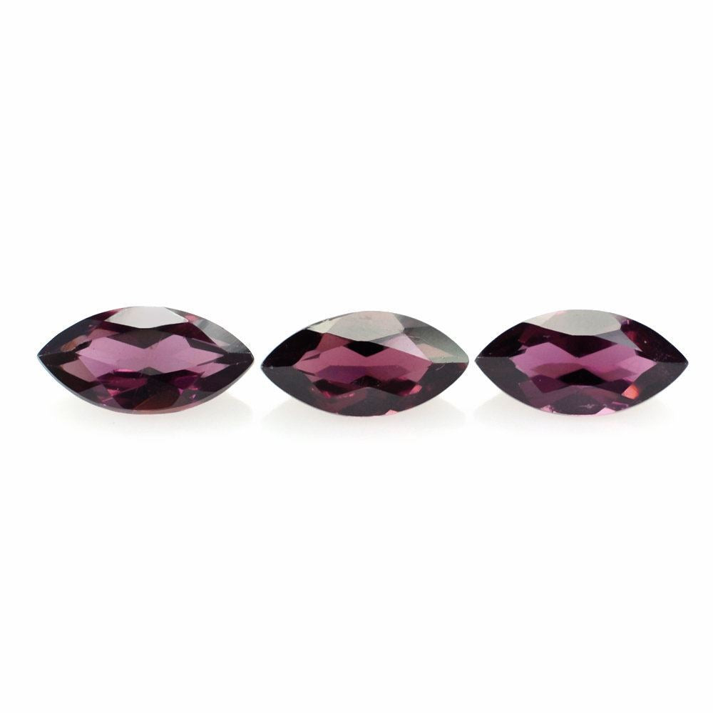 INDIAN GARNET CUT MARQUISE 6X3MM 0.33 Cts.