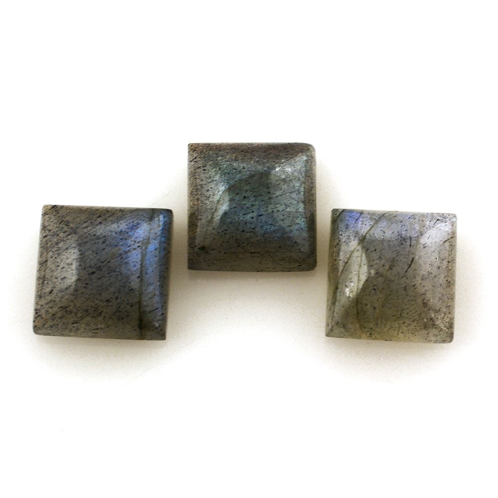 LABRADORITE SQUARE CAB 7MM 1.82 Cts.