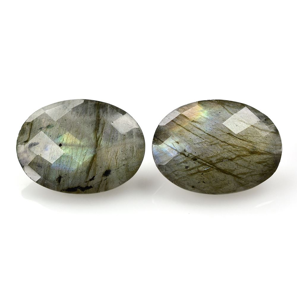 LABRADORITE CHECKER CUT OVAL 20X15MM 14.90 Cts.