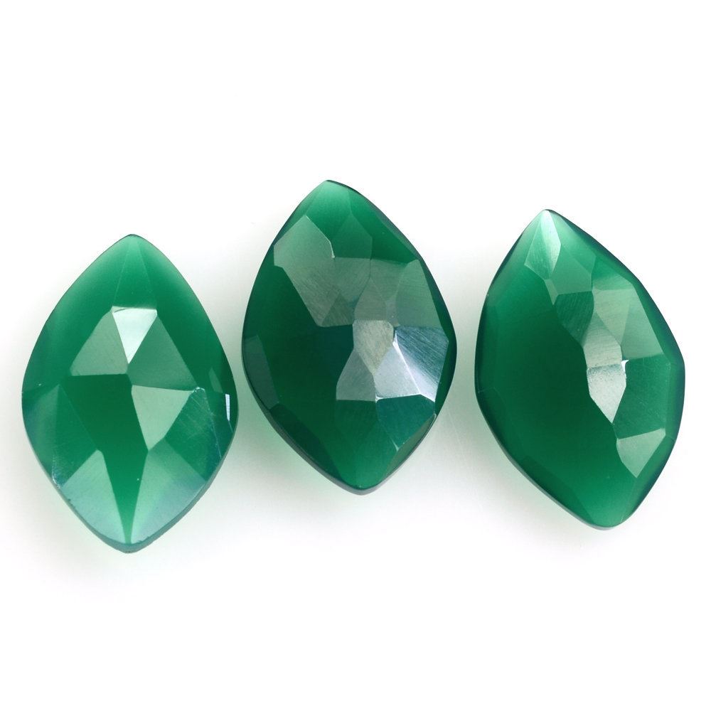 GREEN ONYX ROSE CUT BRIOLETTE IRREGULAR ONION SHAPE 14X9MM 2.64 Cts.