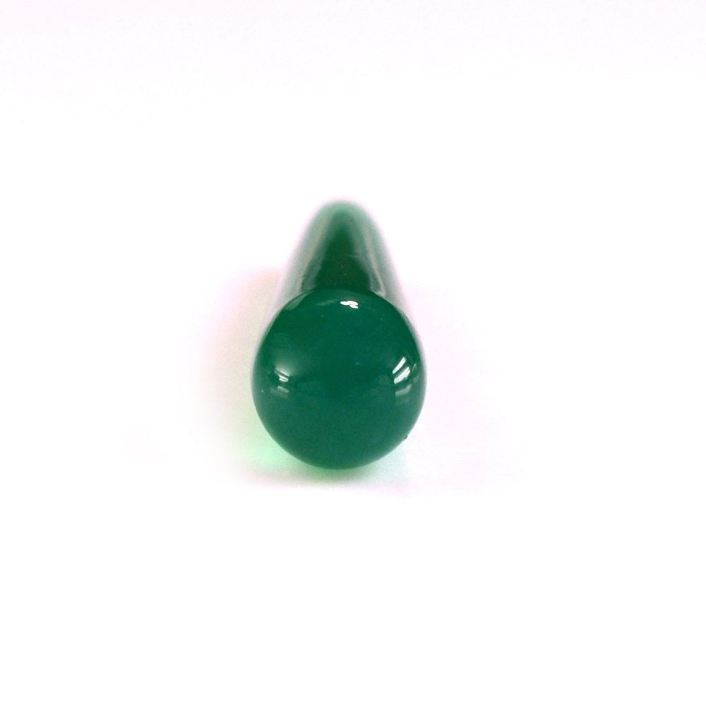 GREEN ONYX PLAIN DROPS (HALF DRILL 0.80MM) (MEDIUM/CLEAN) 26X6MM 5.80 Cts.