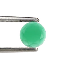 GREEN ONYX TABLE CUT ROUND CAB 6MM 0.45 Cts.