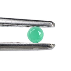 GREEN ONYX TABLE CUT ROUND CAB 2.50MM 0.06 Cts.