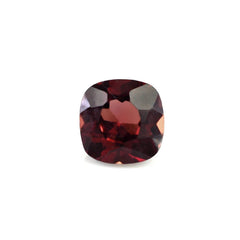 CHAMPAGNE GARNET CUT CUSHION 5MM 0.67 Cts.