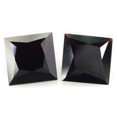 DARK RED GARNET PRINCESS CUT SQUARE 8MM 2.88 Cts.