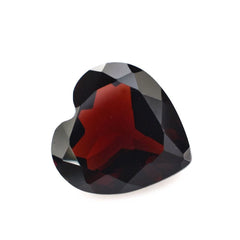 DARK RED GARNET CUT HEART (DARK/CLEAN) 9MM 2.64 Cts.