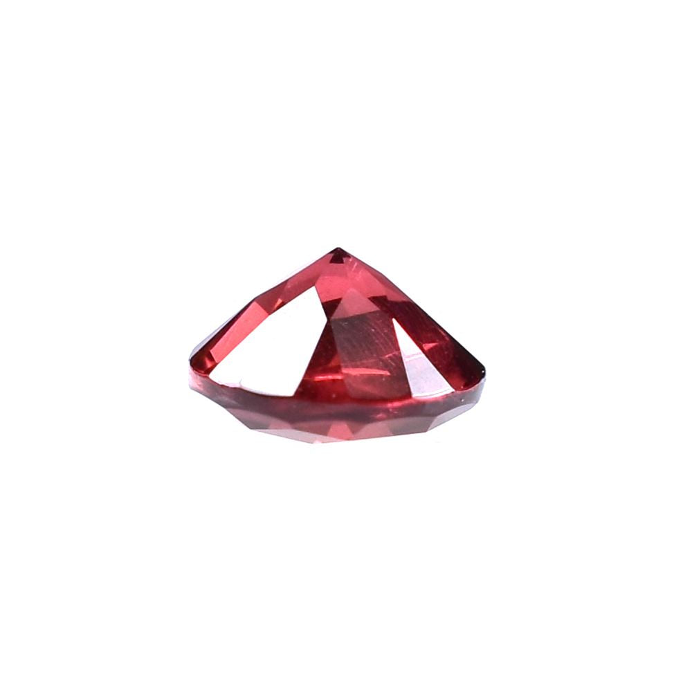 RED GARNET CHECKER CUT ROUND (OPEN RED/SI) 5.00X5.00 MM 1.00 Cts.