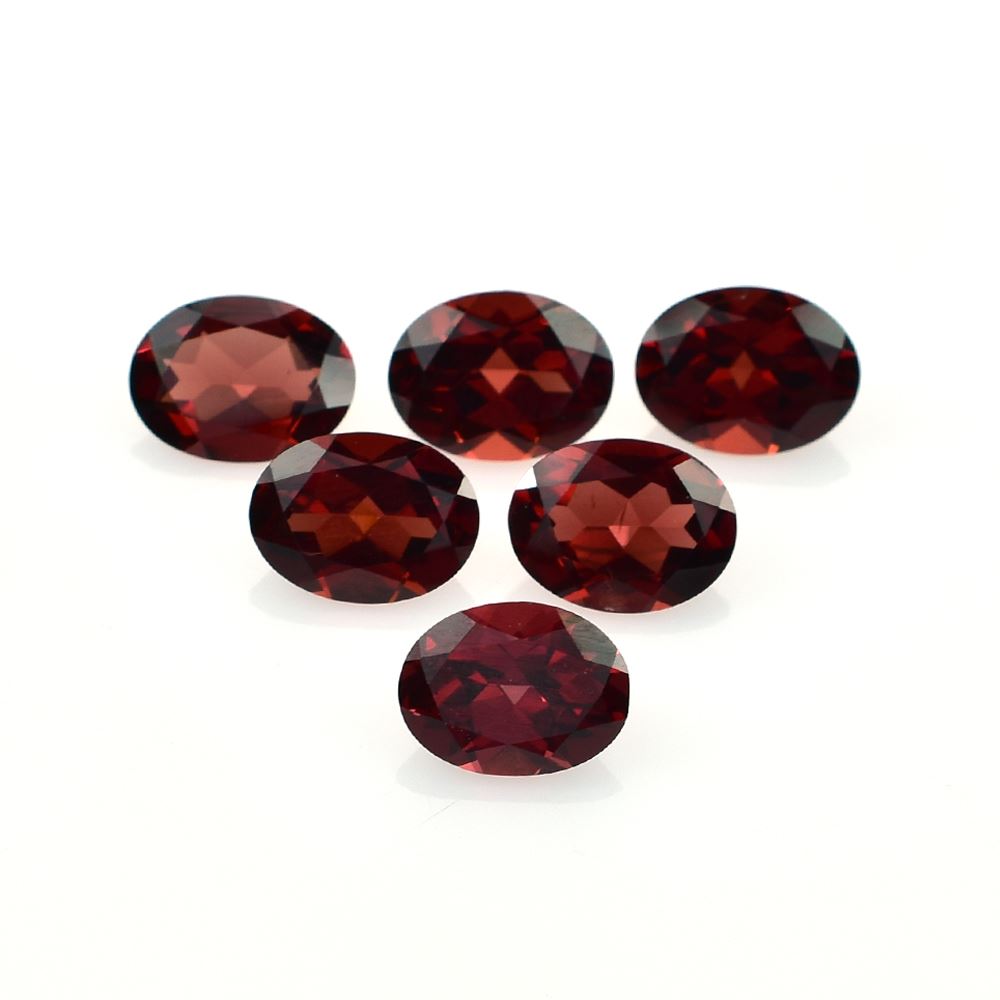 OPEN RED GARNET CUT OVAL (OPEN RED/CLEAN) 8.00X6.00 MM 1.46 Cts.